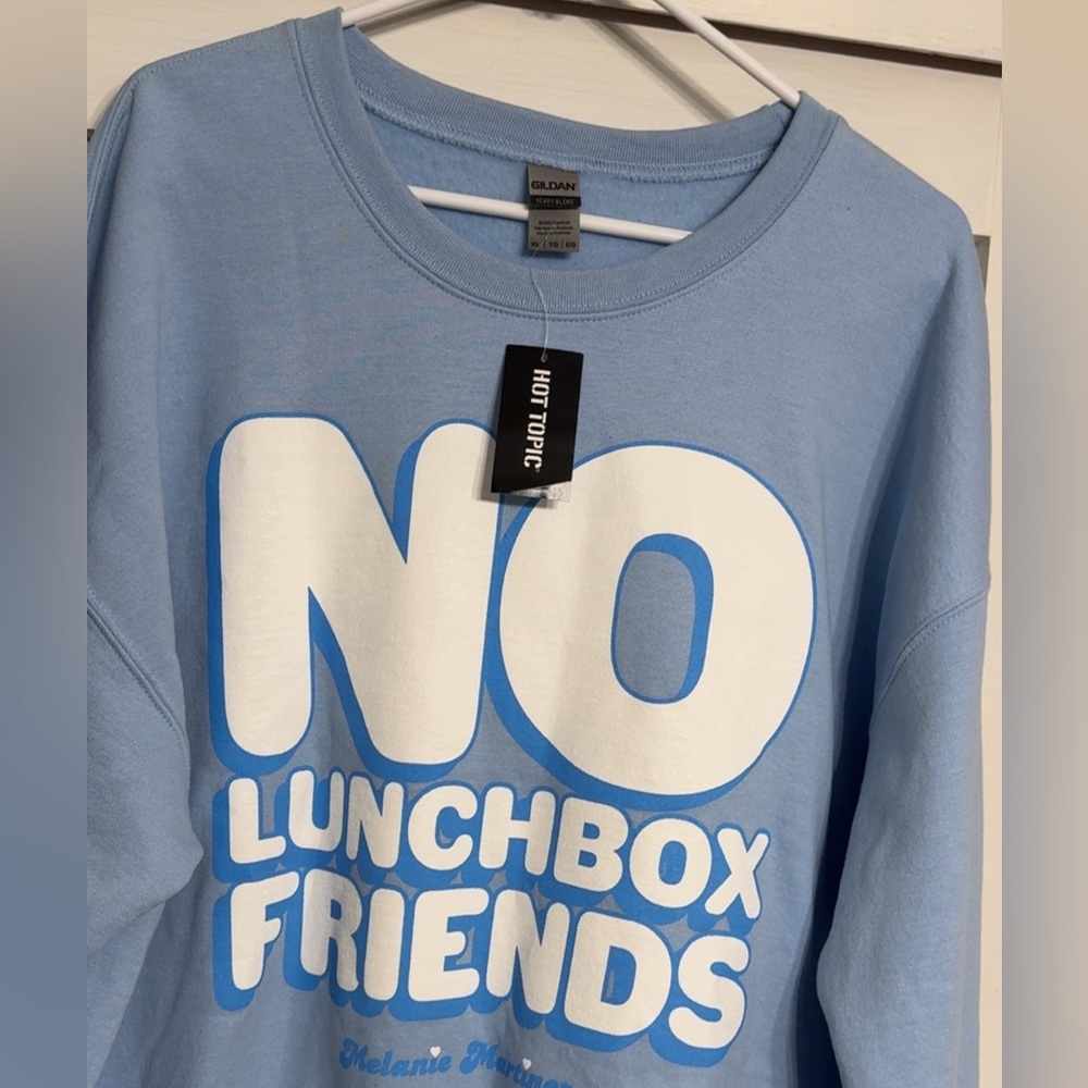 NWT “NO LUNCH BOX FRIENDS” Melanie Martinez sweatshirt long slv XL Hot Topic HTF